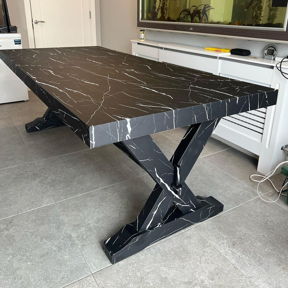 How to Apply Vinyl Wrap on Table: Easy Steps for a Perfect Finish